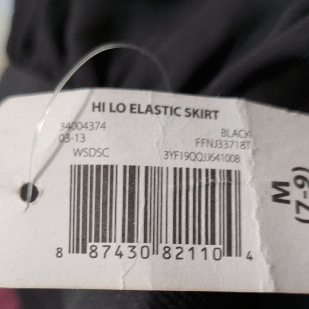 Black High-Low Skirt - Picture 11 of 11
